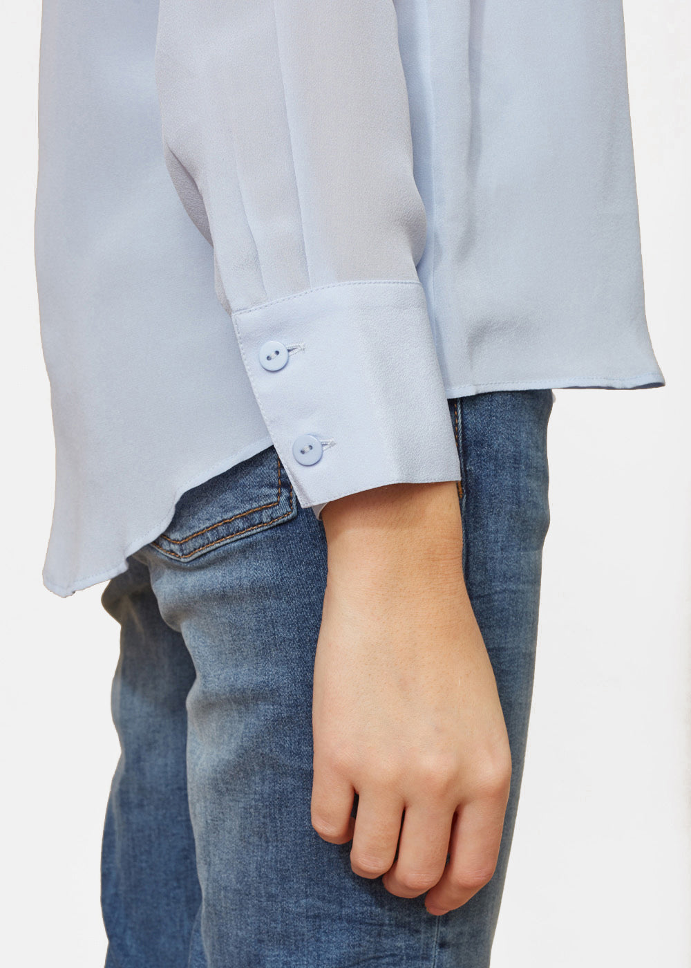 BLOUSE CREPE VISCOSE COL BOUTONNÉE