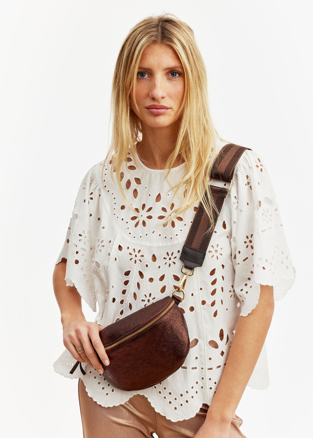 Blouse en broderie anglaise