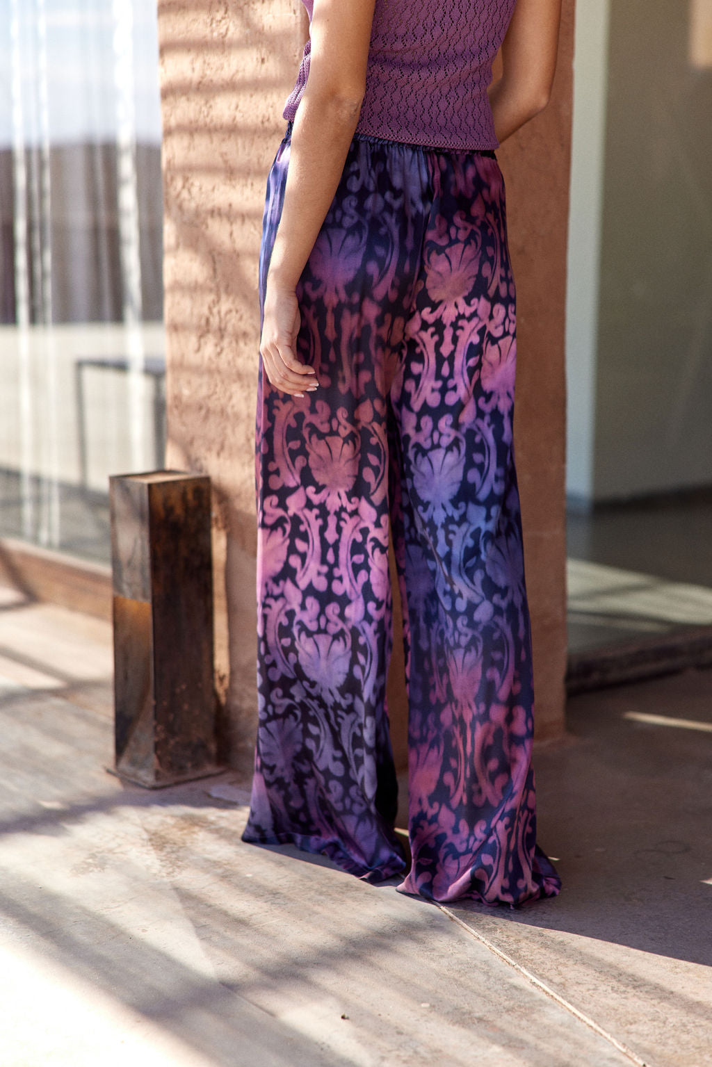 PEPSIE FLUID AND FLARED TROUSERS