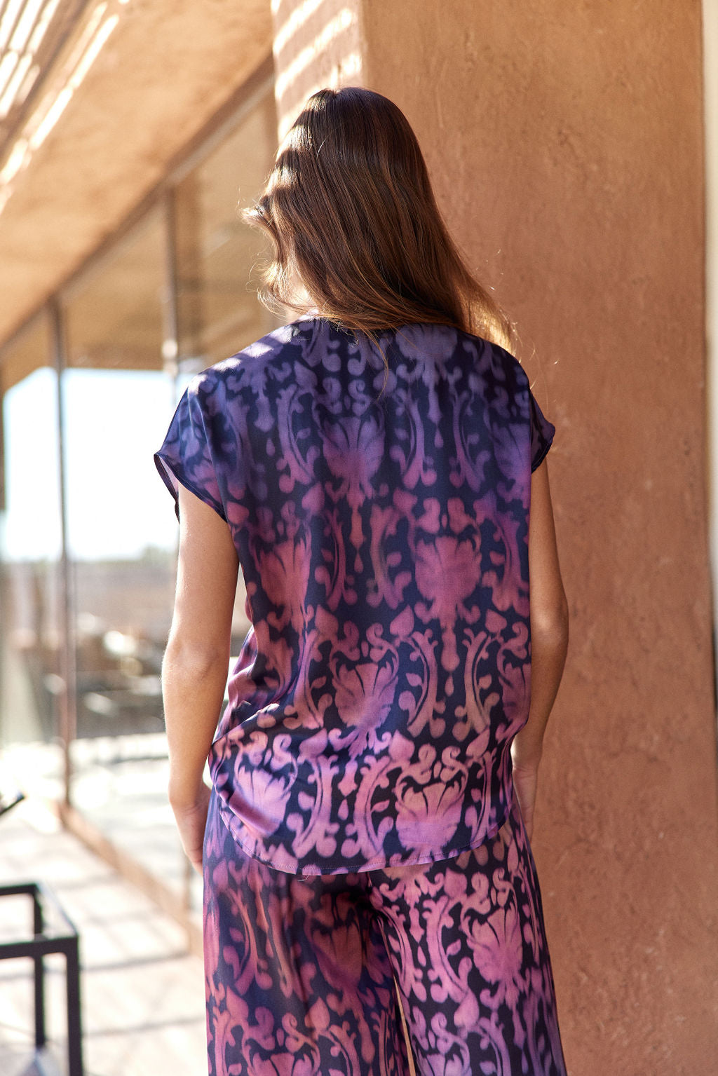 TELMA FLUID AND FLARED TOP