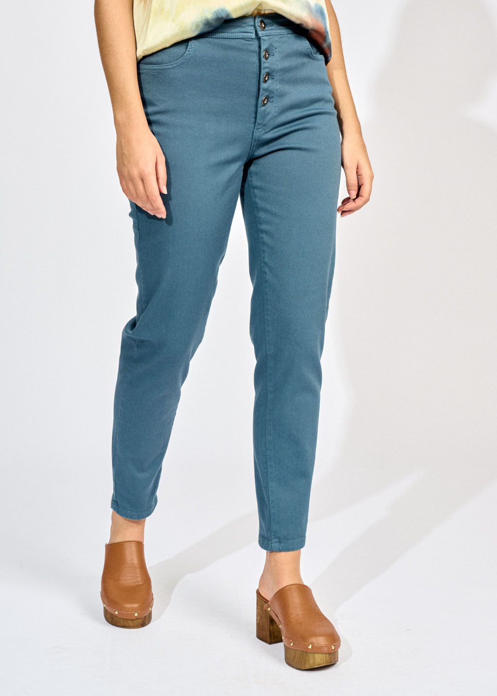 PYLA BUTTONED JEANS