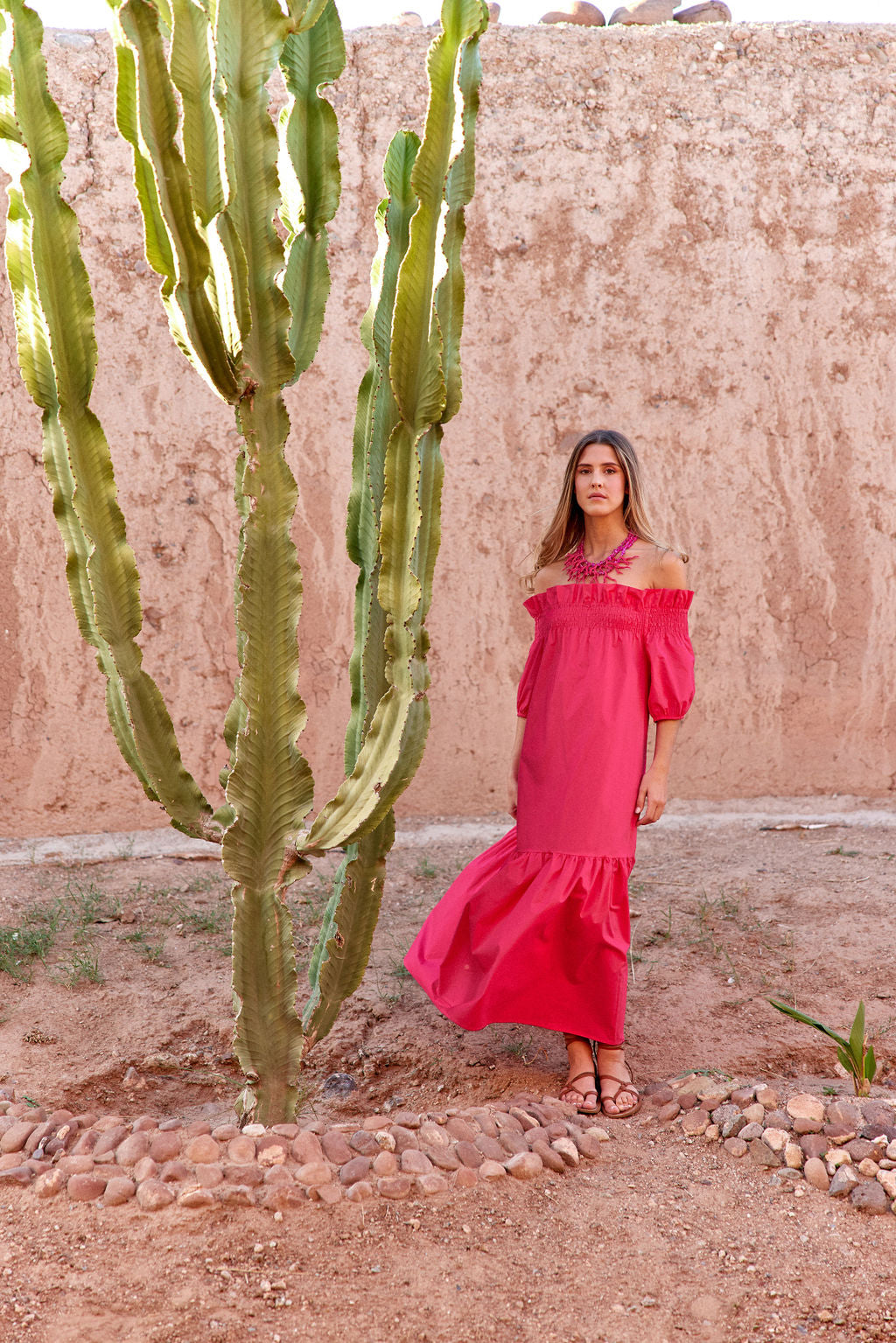 ROBE LONGUE EPAULES DENUDEES ROC