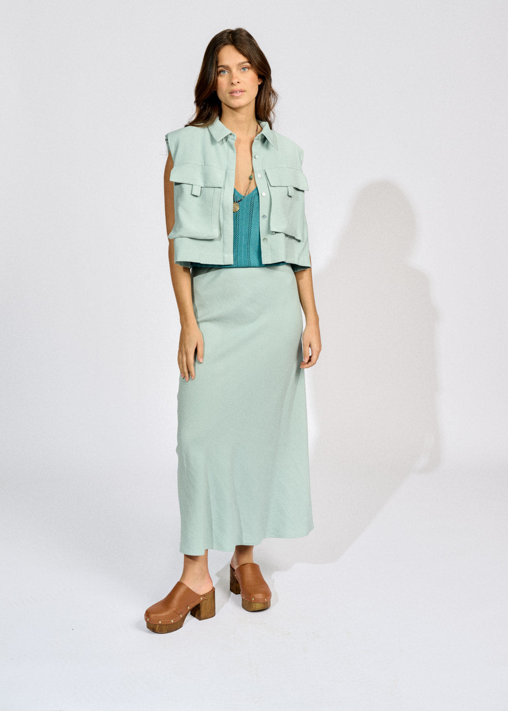 SHORT JACKET WITH TAZ POCKETS