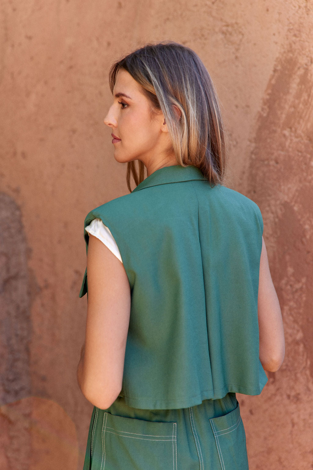 SHORT JACKET WITH TAZ POCKETS