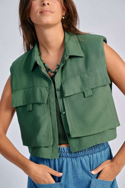 SHORT JACKET WITH TAZ POCKETS