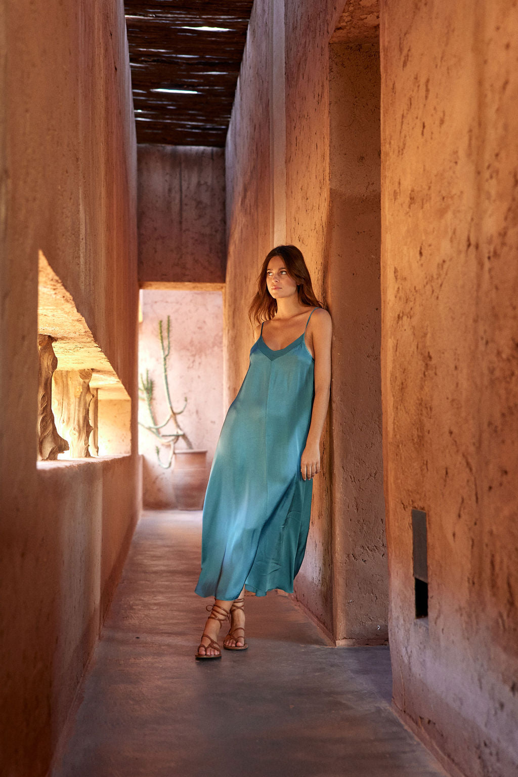 AMBER FLUID DRESS WITH THIN STRAPS