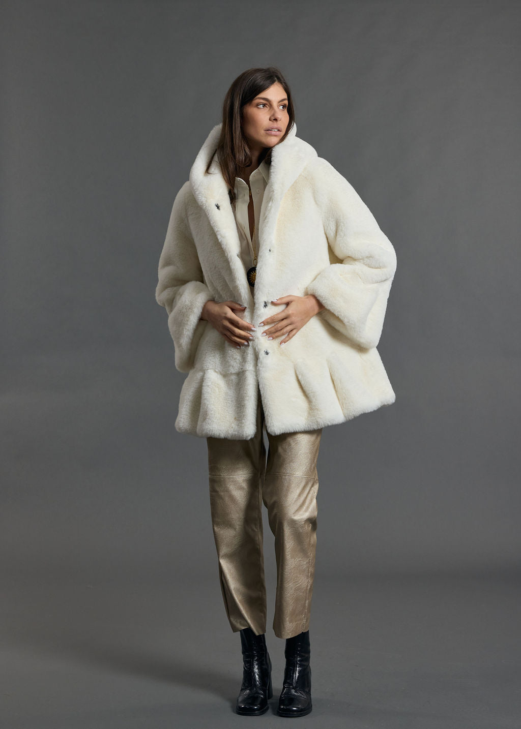 VESTE À CAPUCHE EN FAUSSE FOURRURE LINA