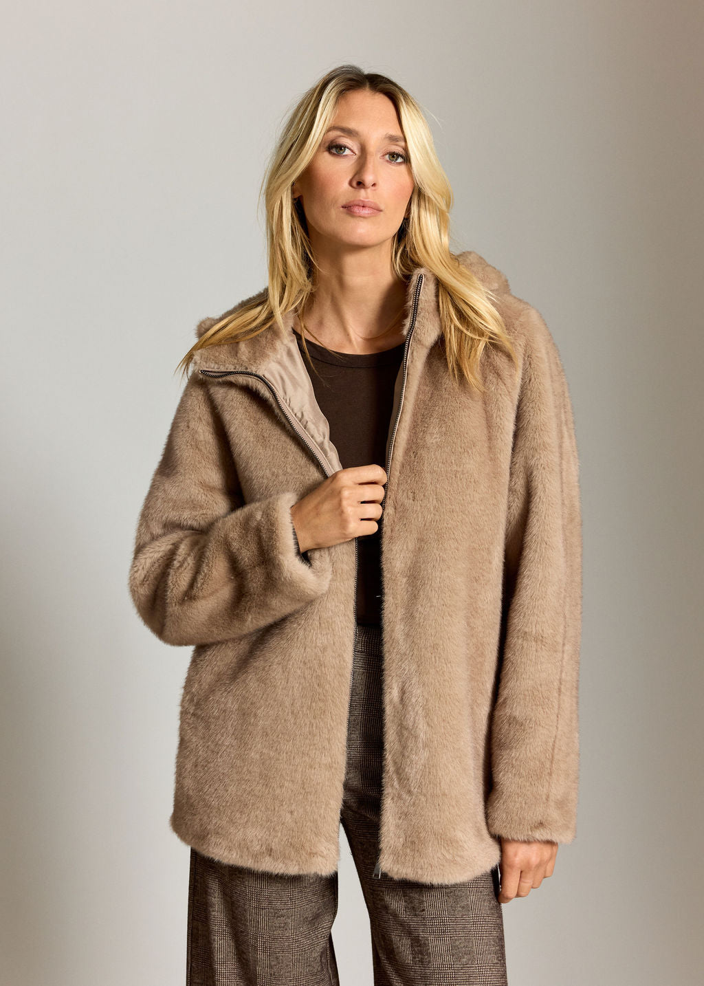 VESTE À CAPUCHE EN FAUSSE FOURRURE MILEY