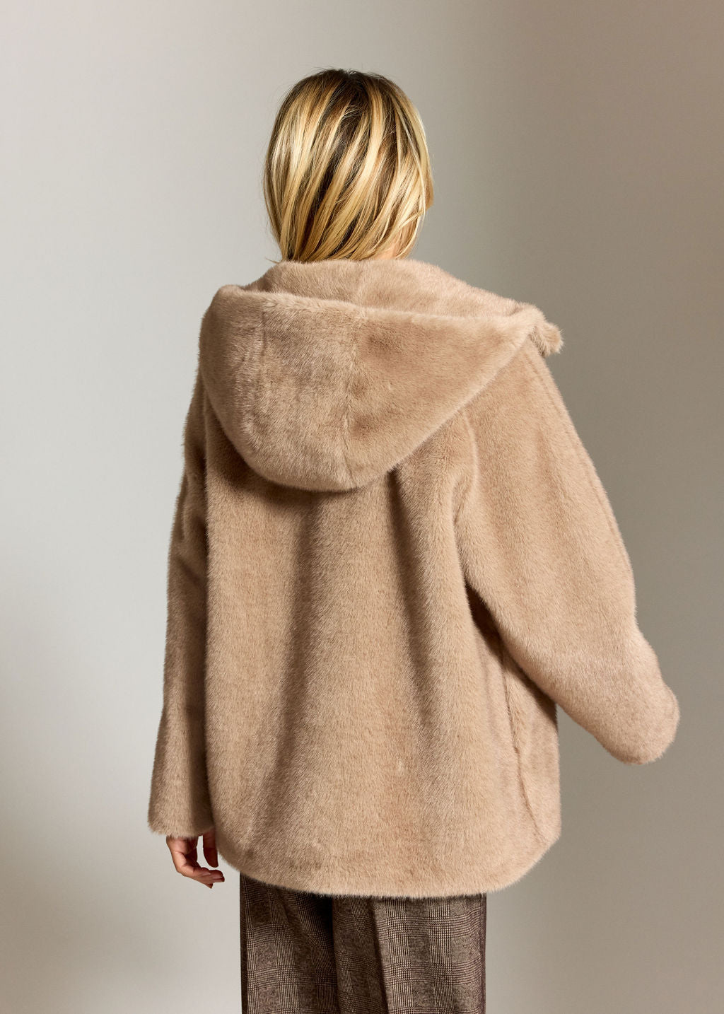 VESTE À CAPUCHE EN FAUSSE FOURRURE MILEY