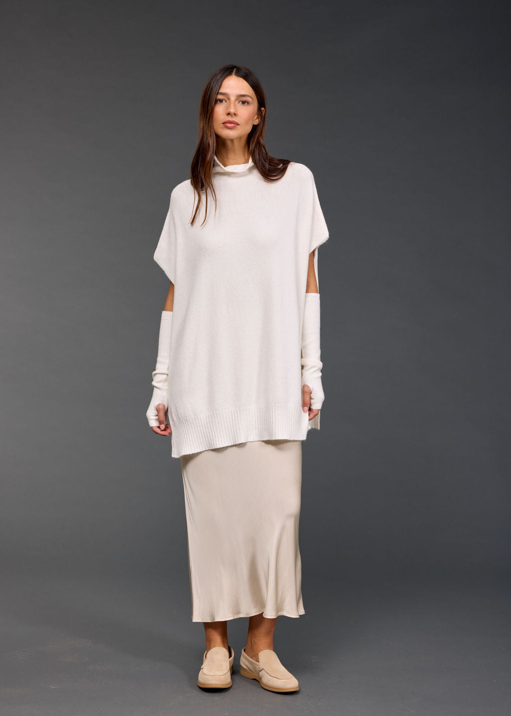 JUDI ECRU KNITTED TUNIC SWEATER
