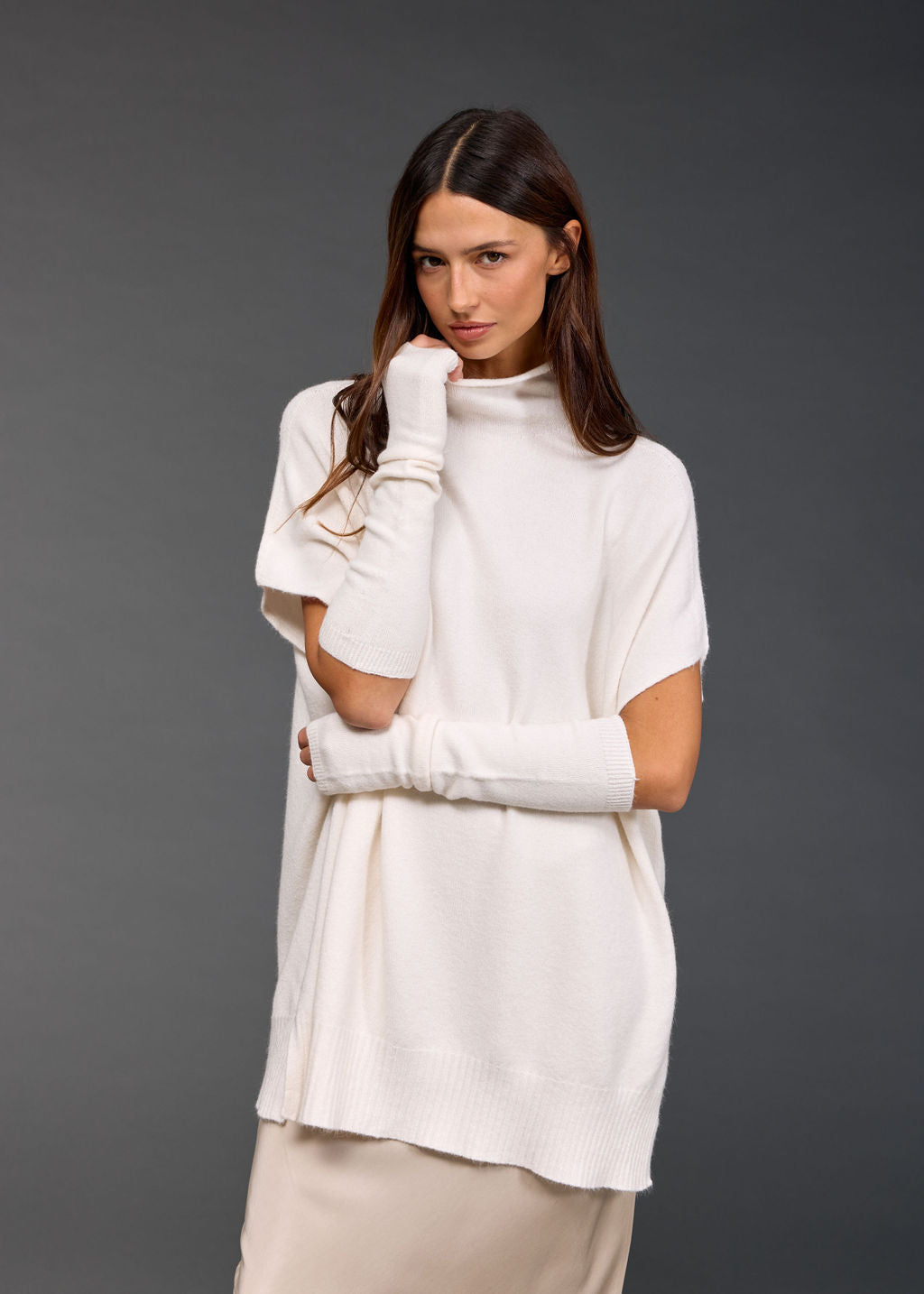JUDI ECRU KNITTED TUNIC SWEATER