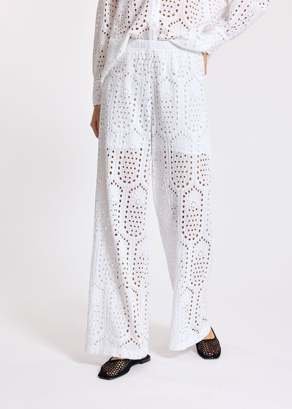 GIANA WHITE BRODERIE ANGLAISE PANTS