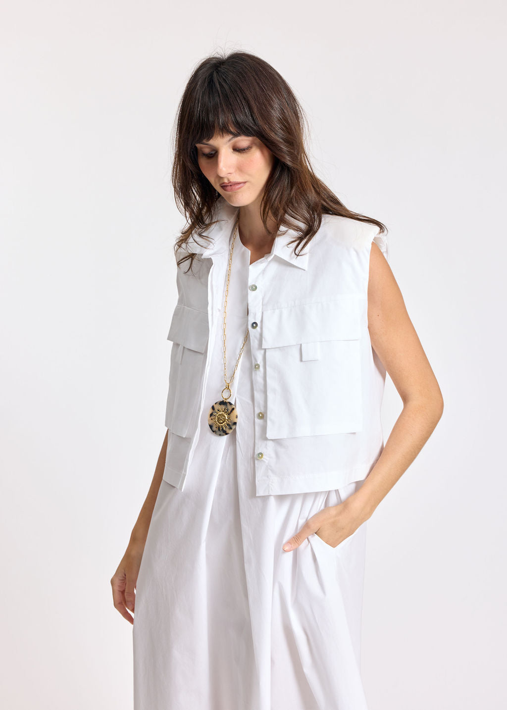 SAKI WHITE POPLIN SHORT JACKET
