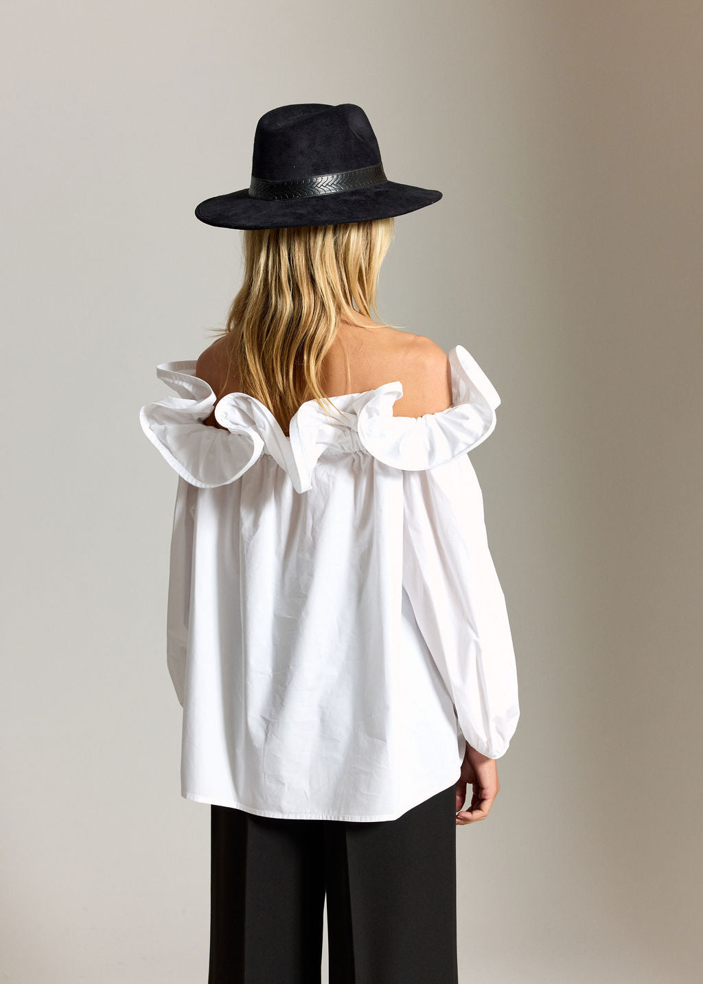 RIVA WHITE RUFFLED SHIRT