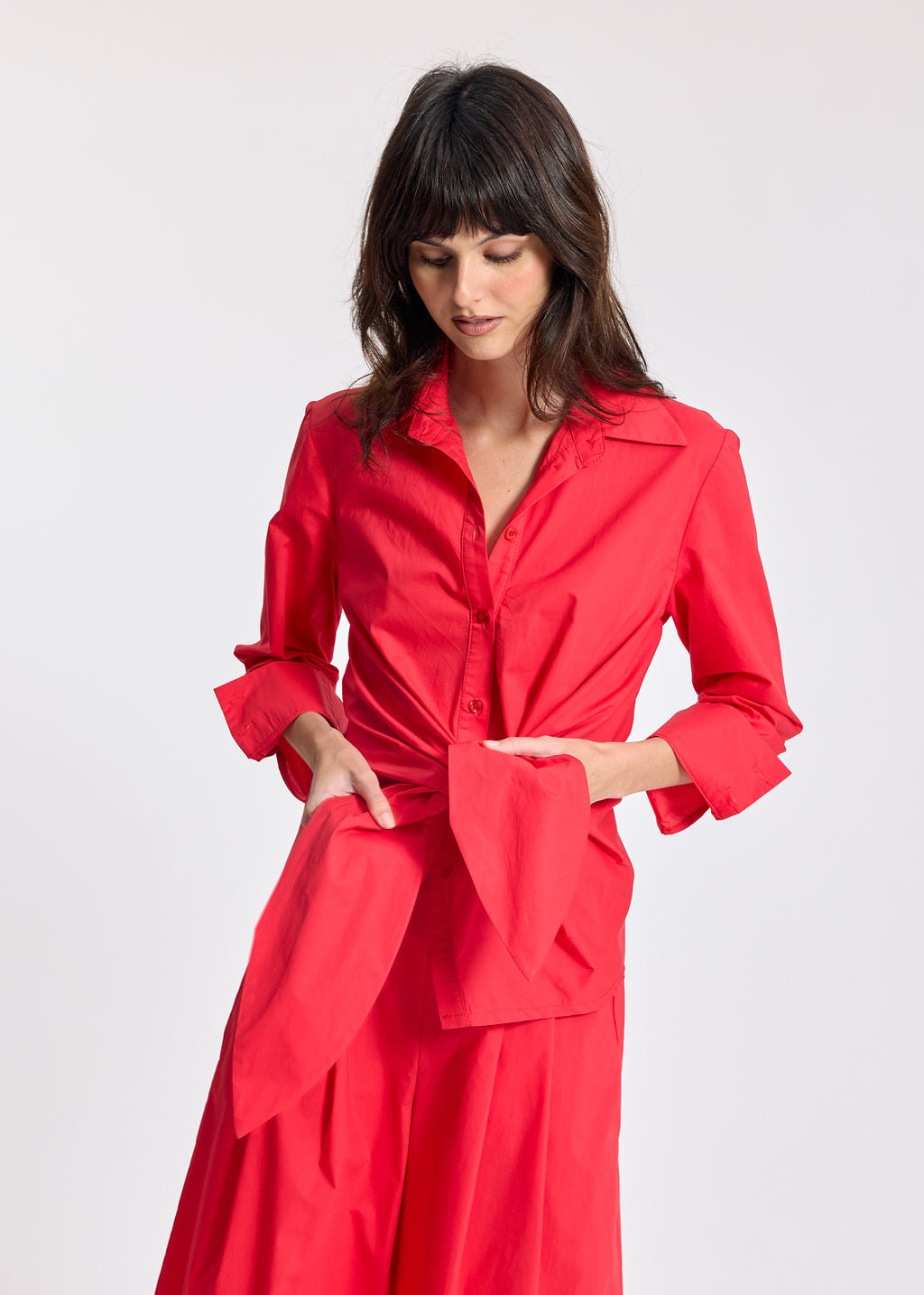 SOKA RED POPLIN TIED SHIRT