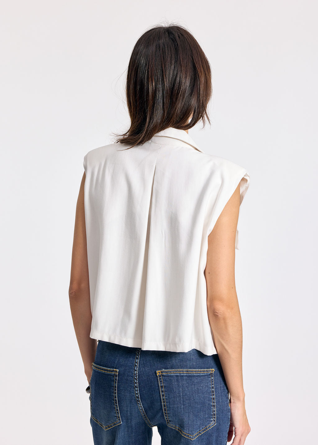 TAZ ECRU SHORT JACKET WITH POCKETS