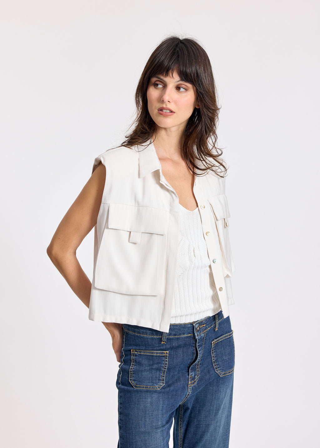 TAZ ECRU SHORT JACKET WITH POCKETS