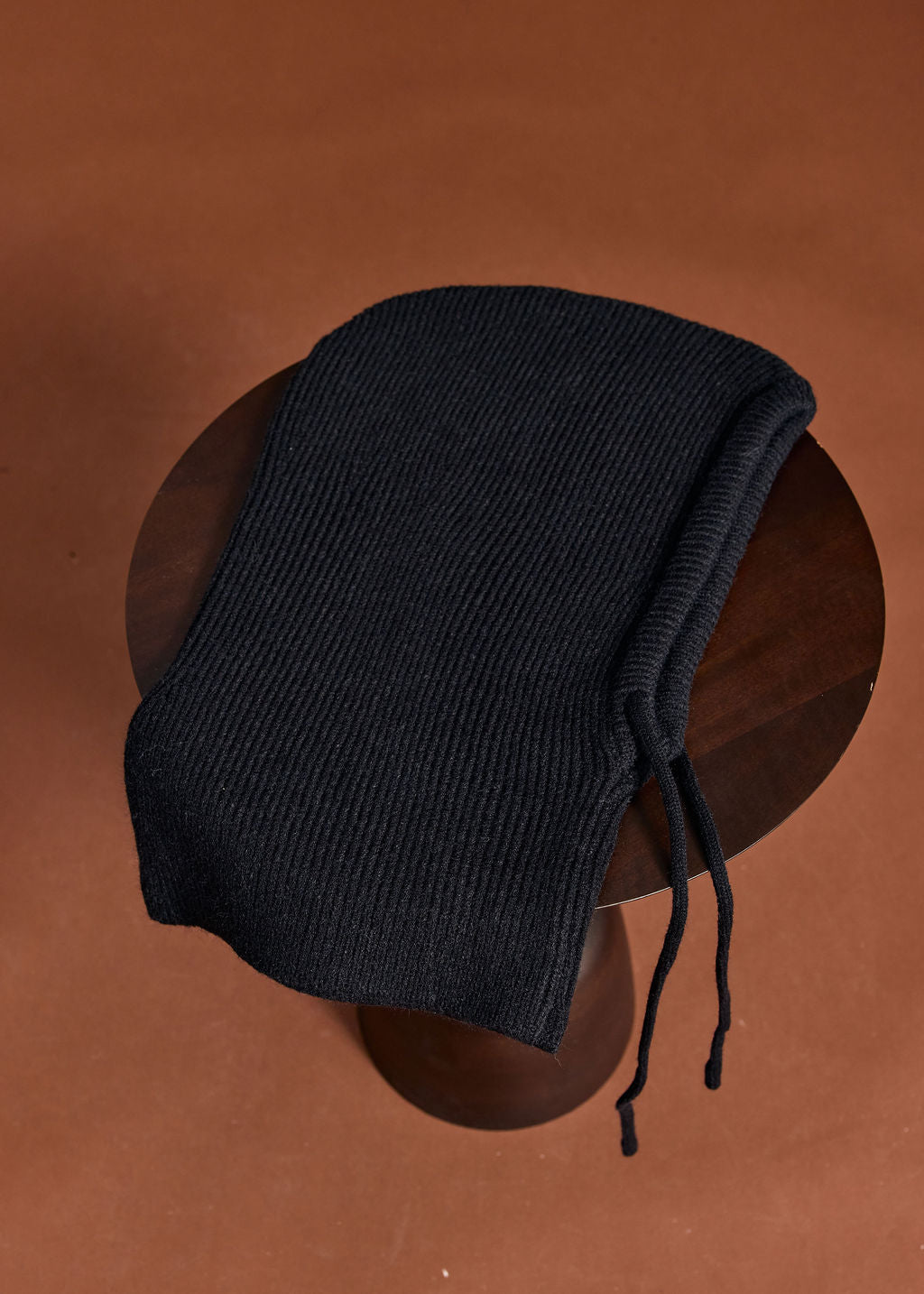 THE BLACK HOUD ACCESSORY HOODIE