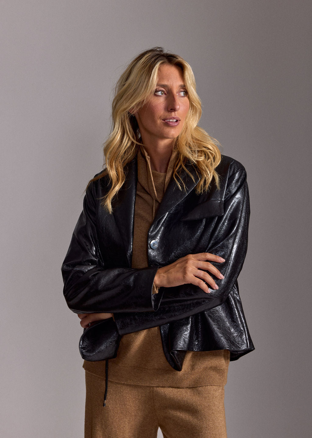VESTE COURTE EN FAUX CUIR ALESSIA NOIR