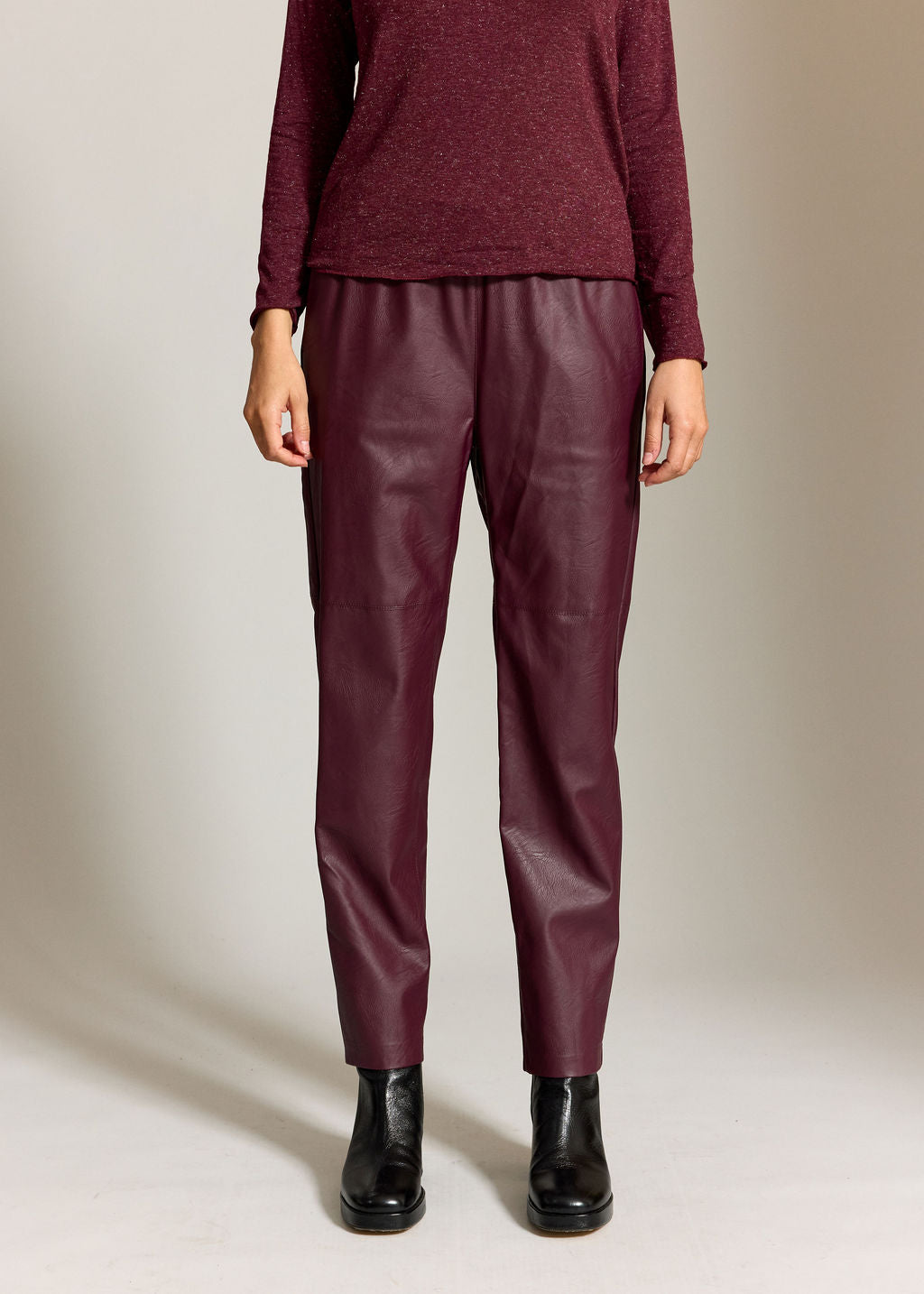 PANTALON FAUX CUIR WOODY BURGUNDI