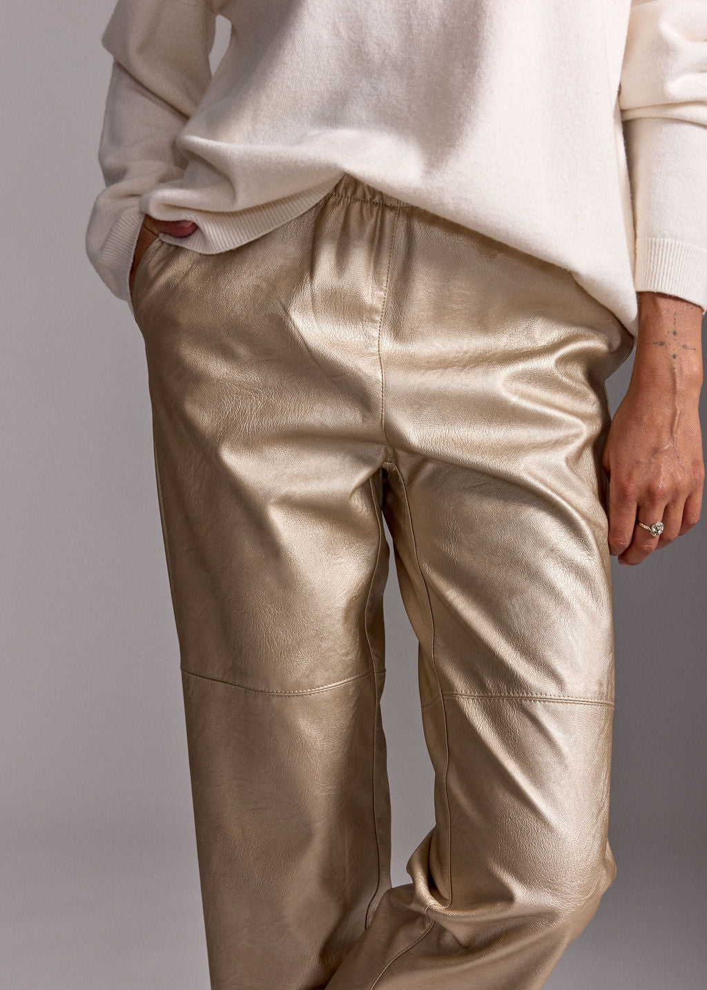 WOODY GOLD FAUX LEATHER PANTS