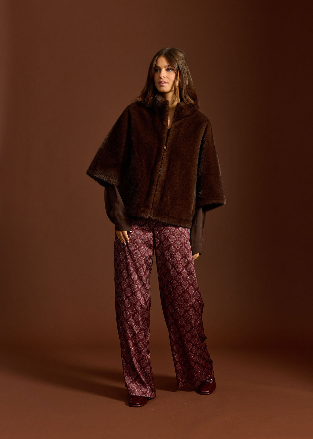 MELO CAFE 3/4 SLEEVE FAUX FUR JACKET