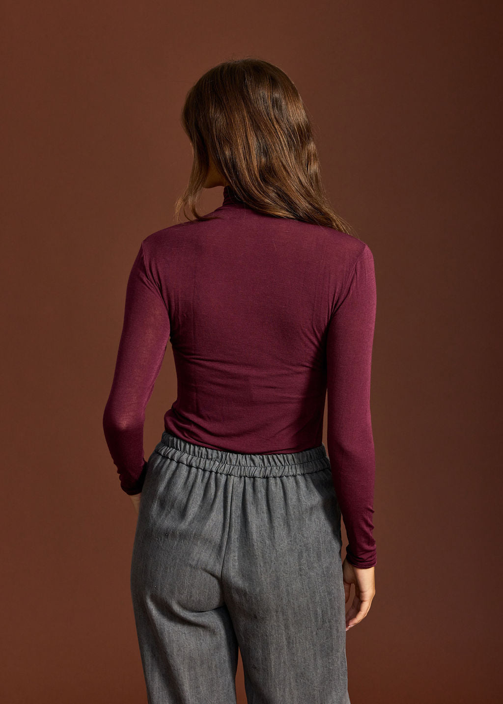 SOUS-PULL COL ROULÉ EN VISCOSE CACHEMIRE MOUNE BURGUNDI