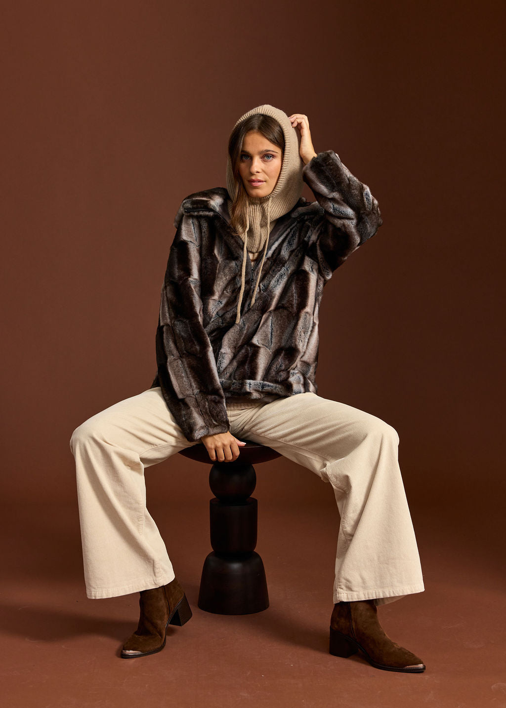 POLKI GREY FAUX FUR HOODED JACKET