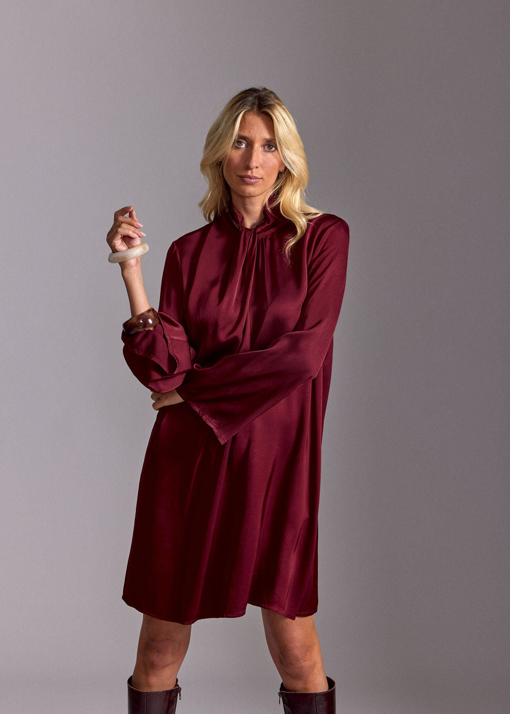 RED CURLI SHORT DRESS