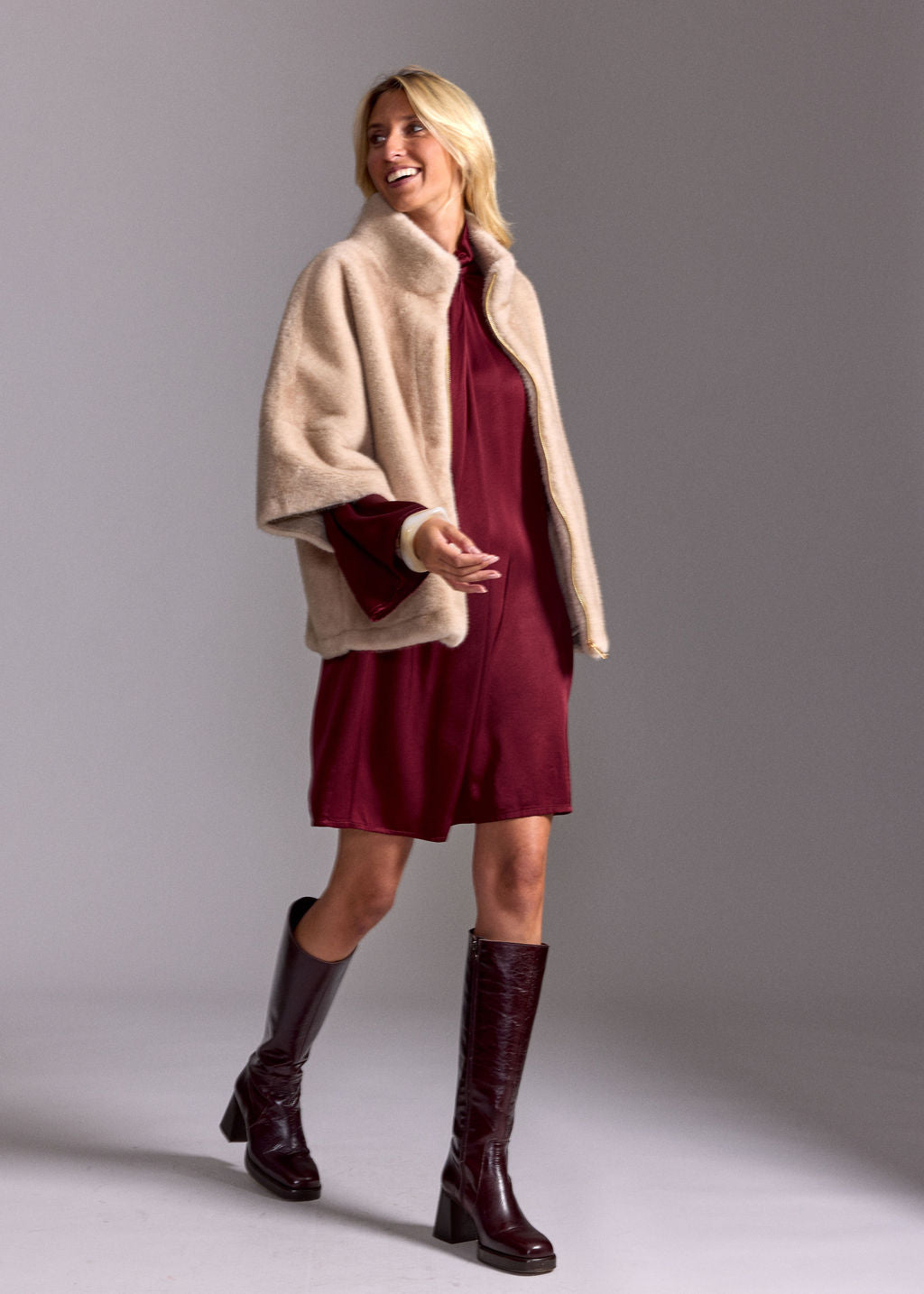 RED CURLI SHORT DRESS