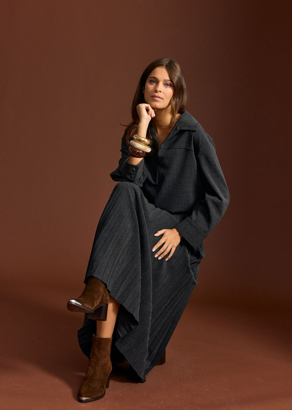 HELEN STEEL STRUCTURED PLEATED SKIRT