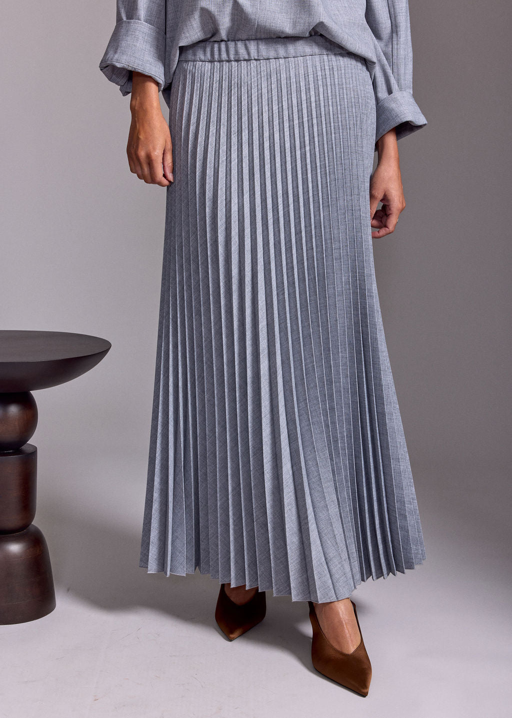 HELEN PERLE STRUCTURED PLEATED SKIRT
