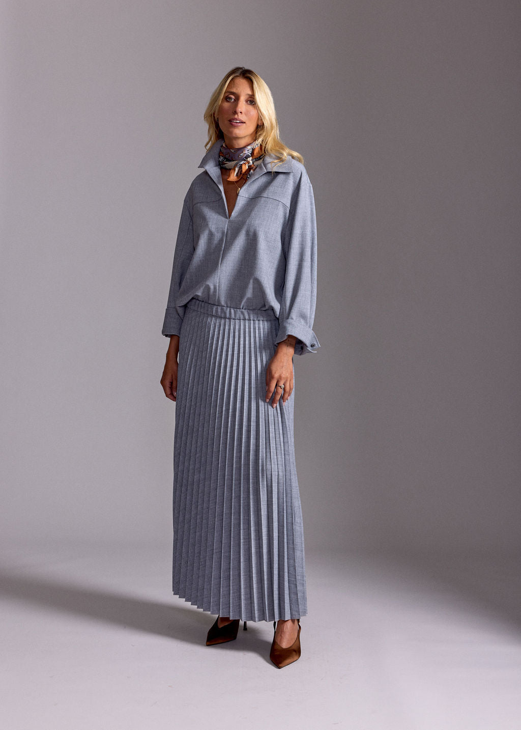 HELEN PERLE STRUCTURED PLEATED SKIRT