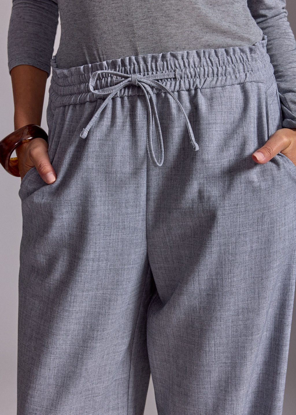 THEA PERLE FLUID STRAIGHT PANTS