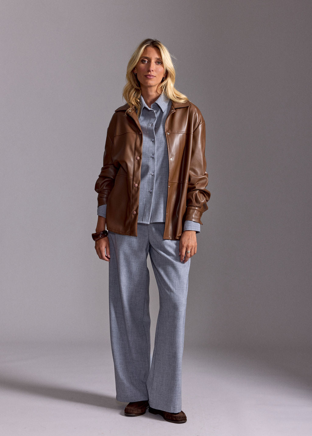 THEA PERLE FLUID STRAIGHT PANTS