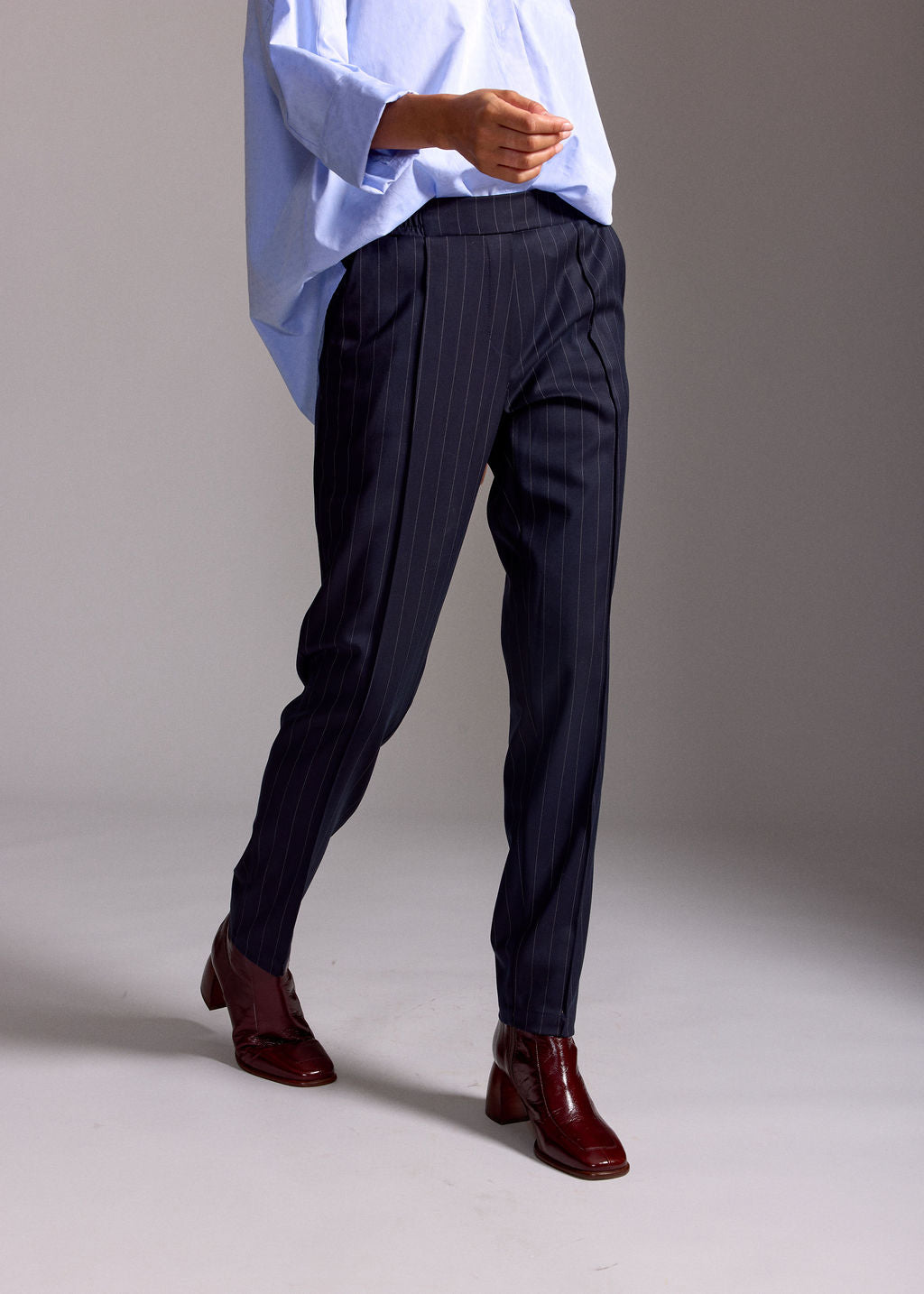 IVANE NUIT STRIPED TENNIS TAILORED PANTS