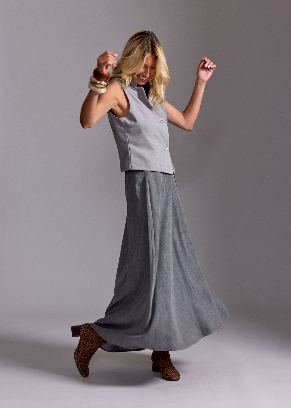 LOKI GREY FITTED SUIT VEST