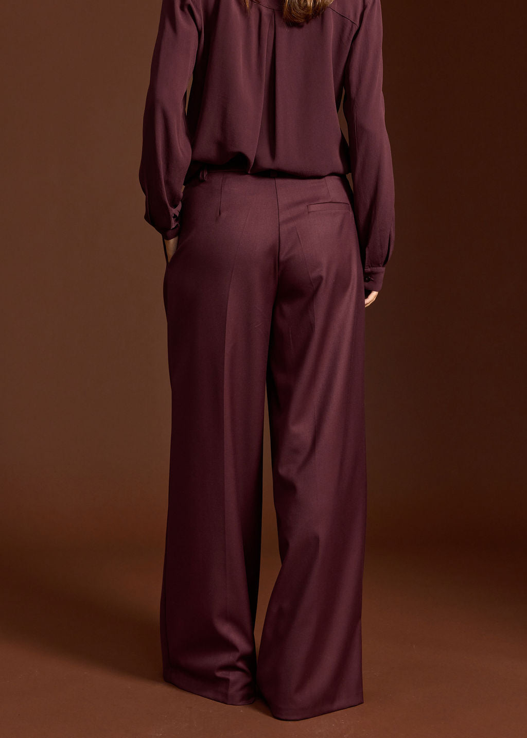 PANTALON FLUIDE À PINCES RENZO BURGUNDI