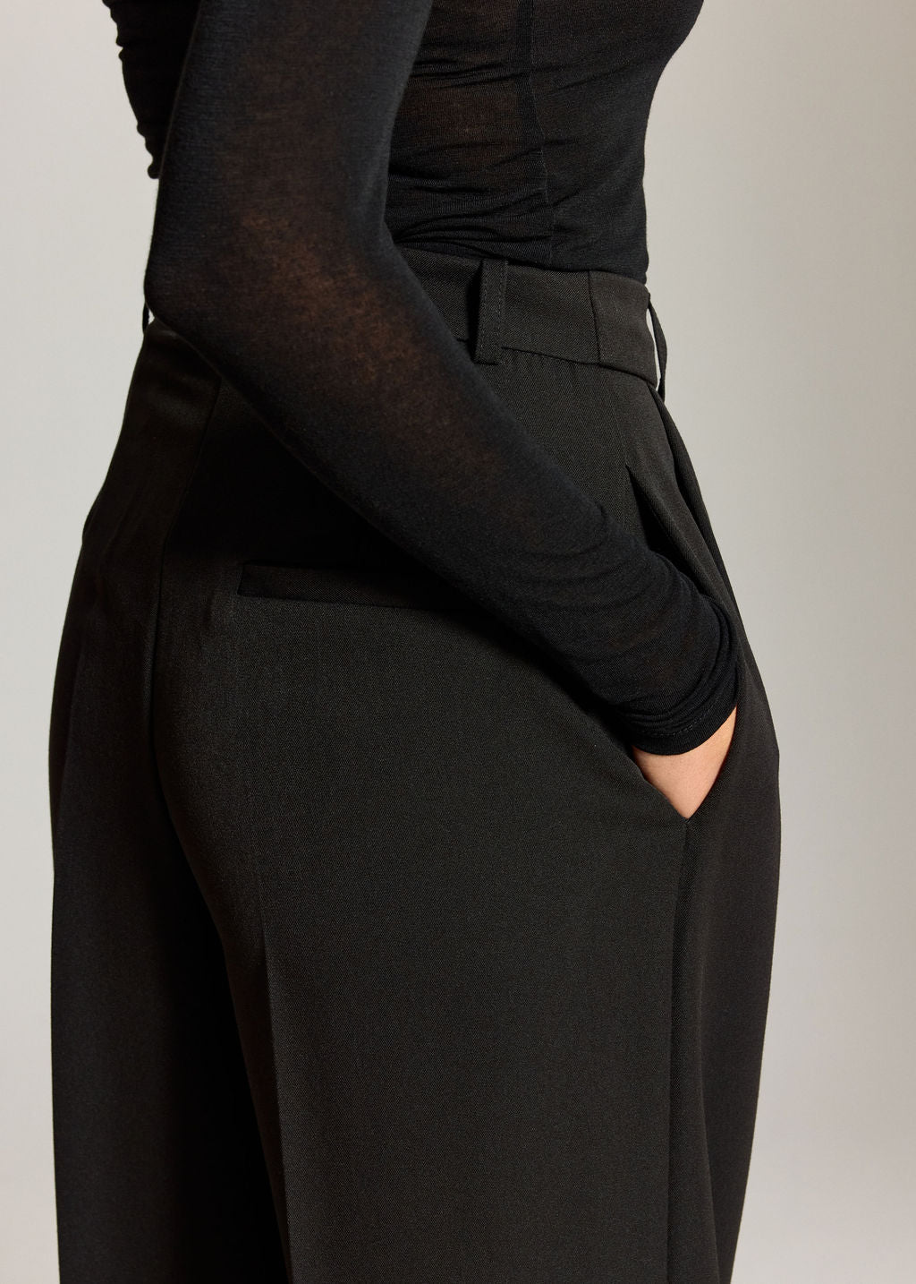 PANTALON FLUIDE À PINCES RENZO NOIR