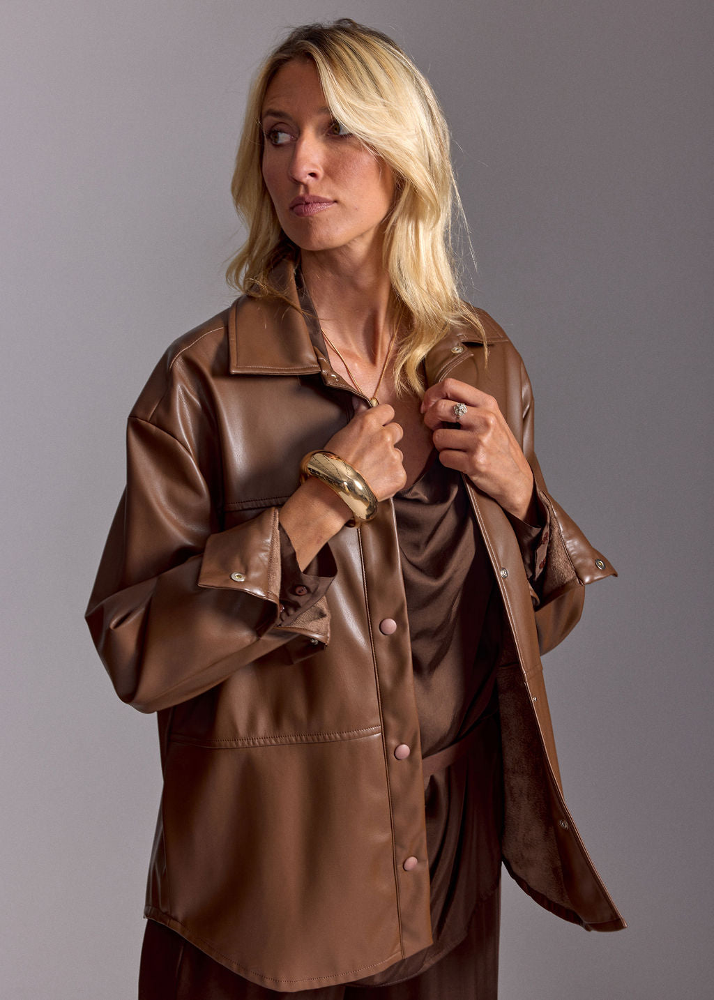 SURCHEMISE EN FAUX CUIR VESPA MOKA