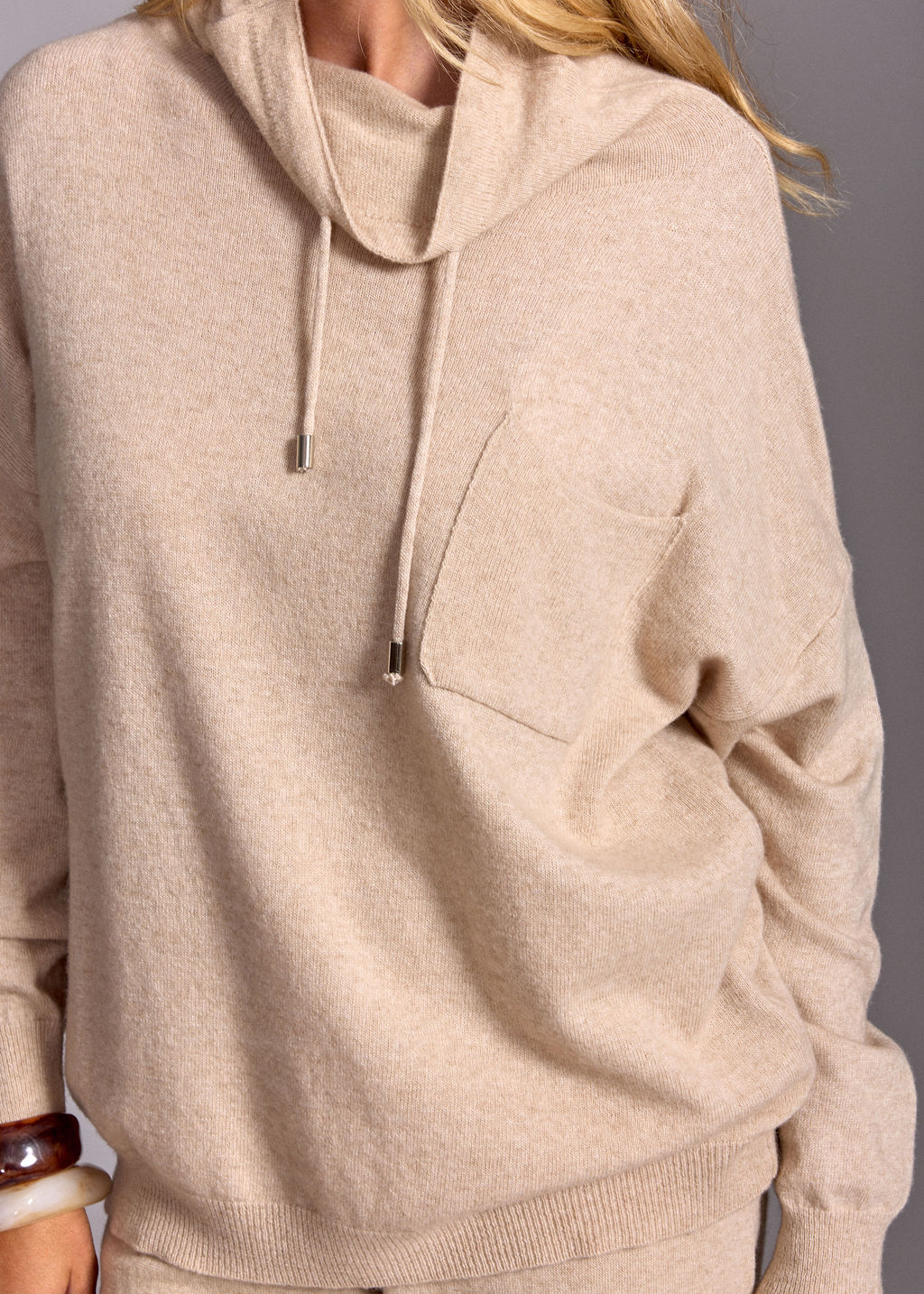 PULL COL MONTANT JODY BEIGE