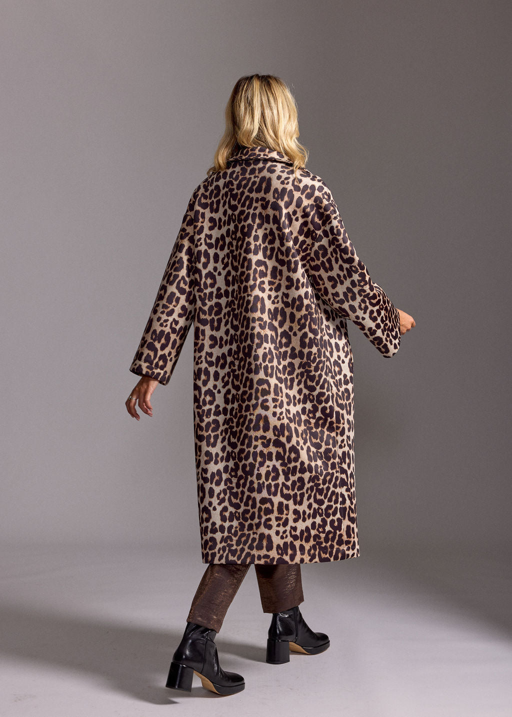 MANTEAU LONG LÉOPARD PHARELL WILD