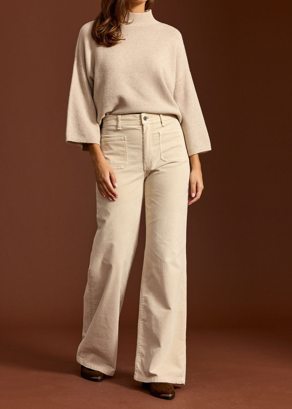 PANTALON FLARE EN VELOURS COTELÉ ROYO CREME