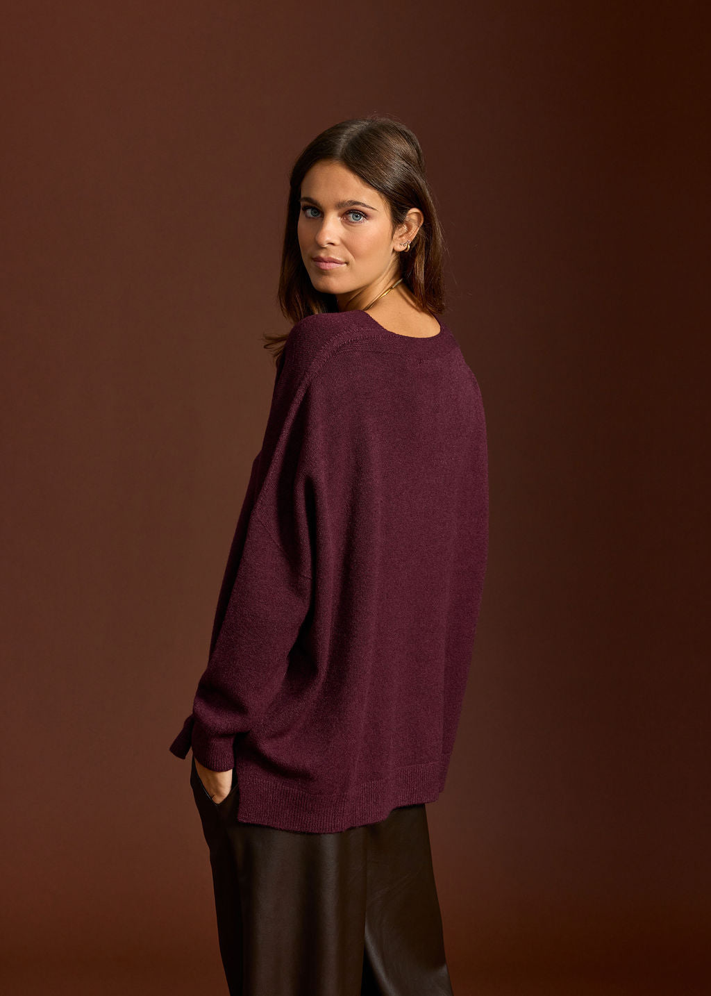 PULL PONCHO LOUISE VINO