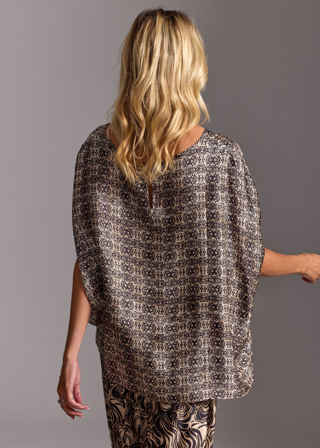 INDRA BEIGE PRINTED CROP TOP