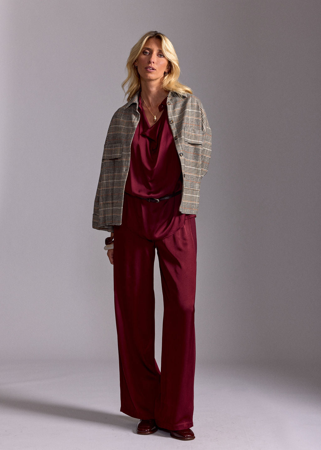 LINA BEIGE SHORT CHECKED JACKET