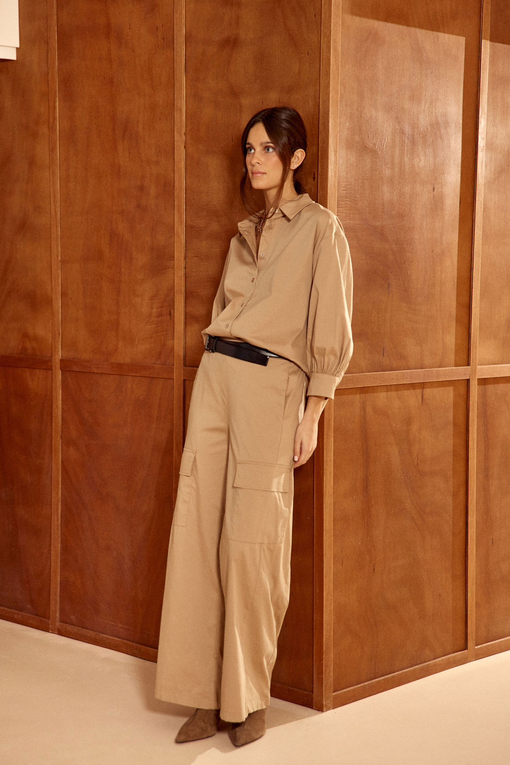 CHEMISE COURTE ARRONDIE SUR LE BAS ALPI BEIGE