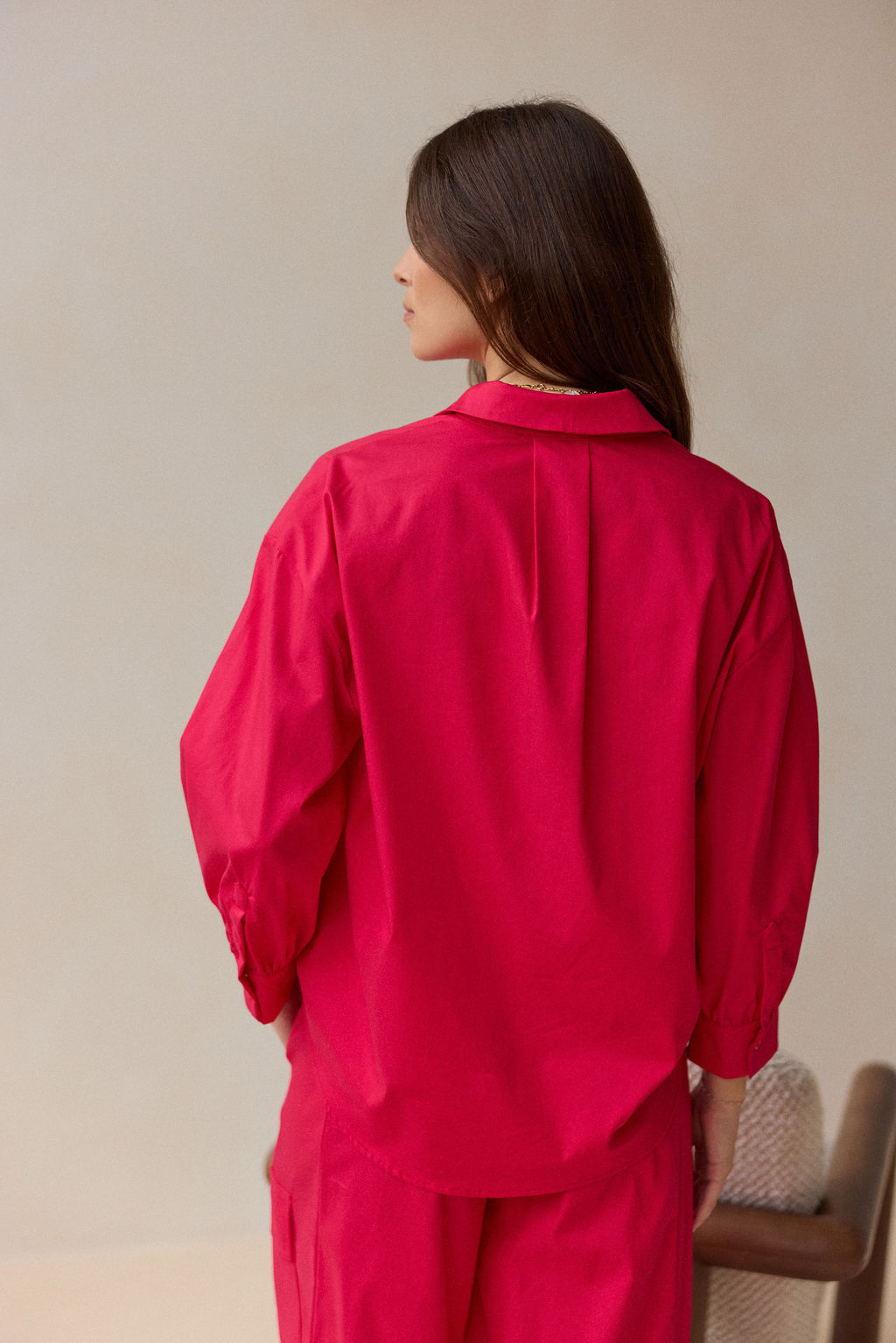 CHEMISE COURTE ARRONDIE SUR LE BAS ALPI ROUGE