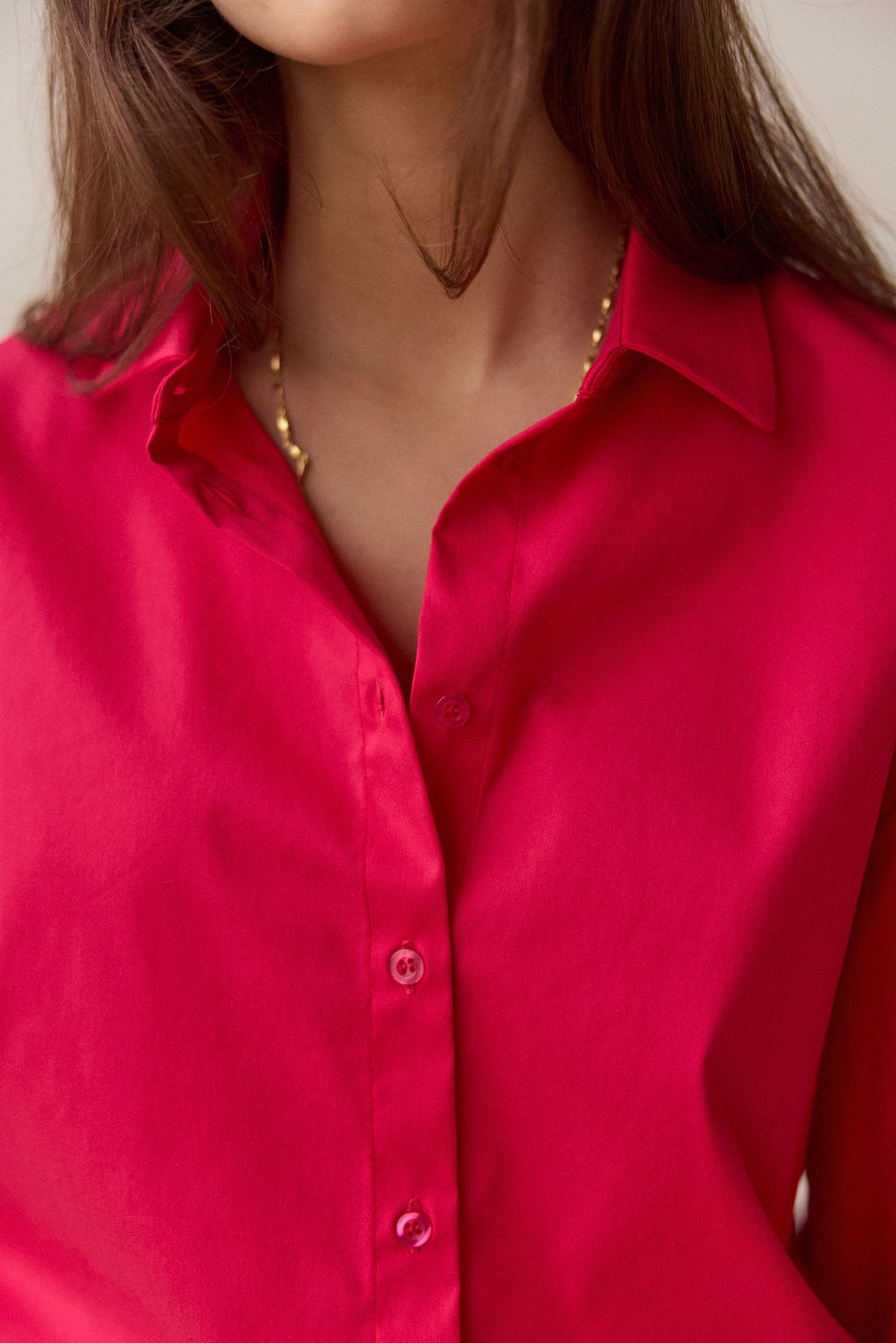 CHEMISE COURTE ARRONDIE SUR LE BAS ALPI ROUGE