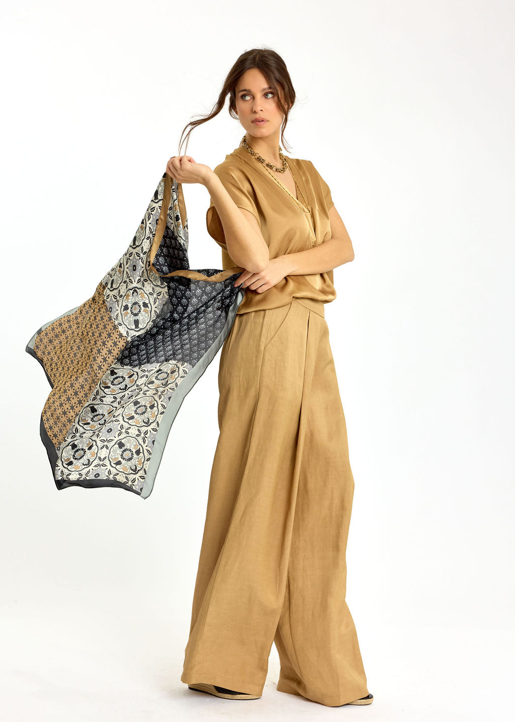 PANTALON EN VISCOSE LIN ODILE BISCOTTE